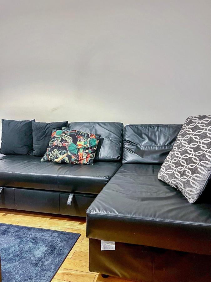 Flat In Apartamento
